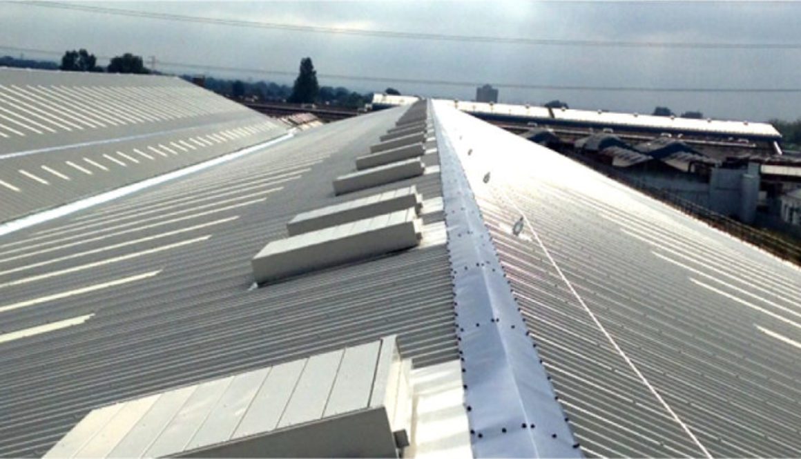 Understanding the Different Types of Commercial Roof Cladding