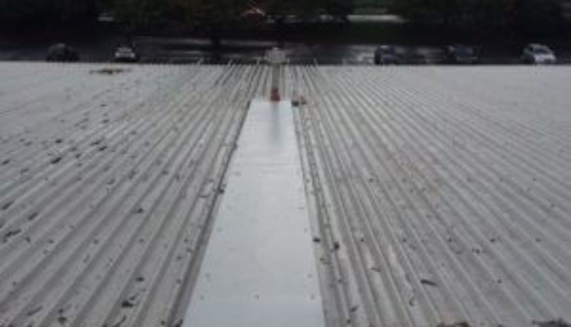 Middle-Roofing-maintenance-1200x825 (2)