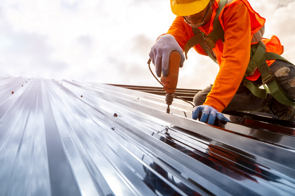 How to Find the Right Commercial Roofing Contractor