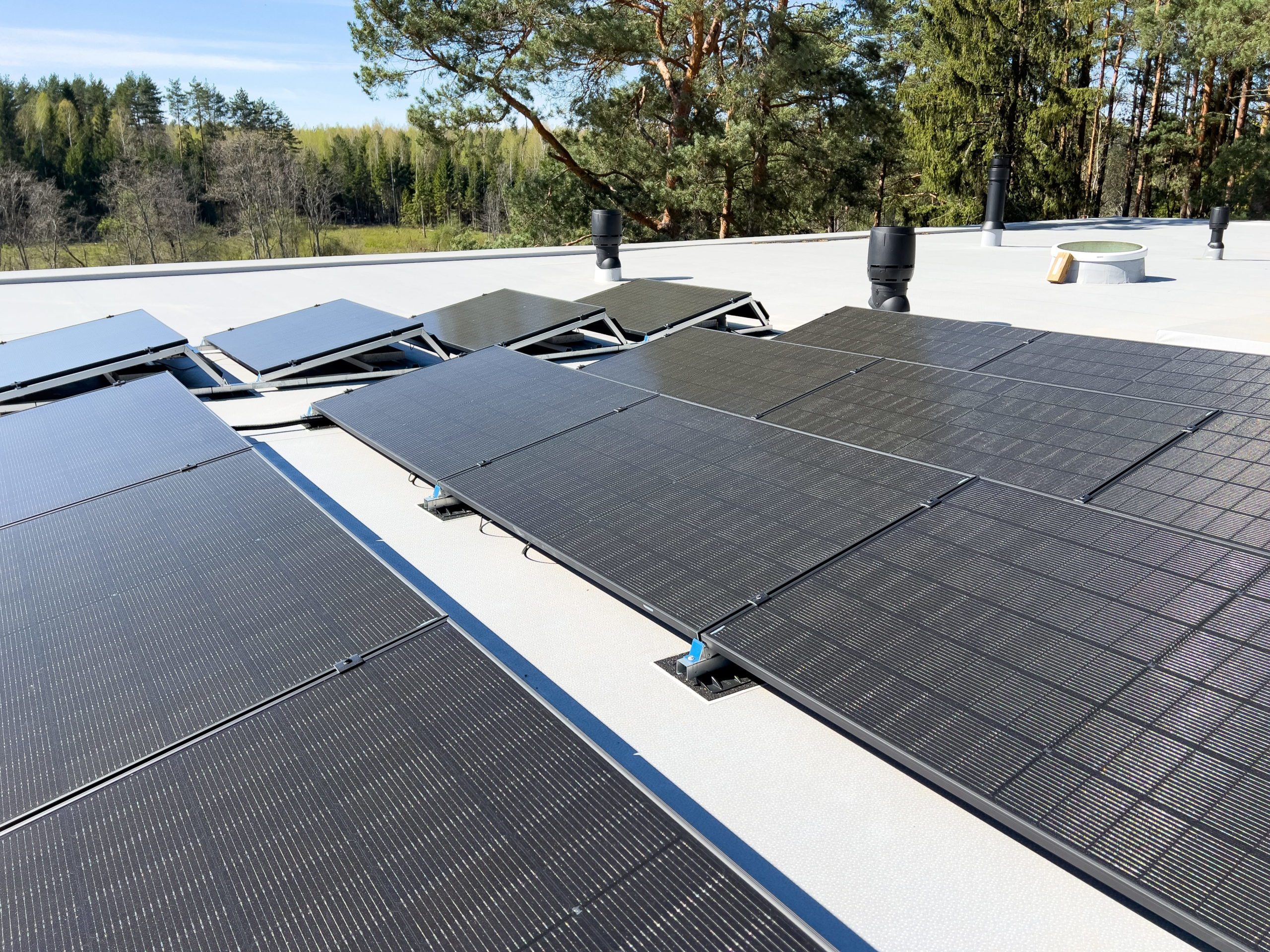 maintaining a commercial roof
