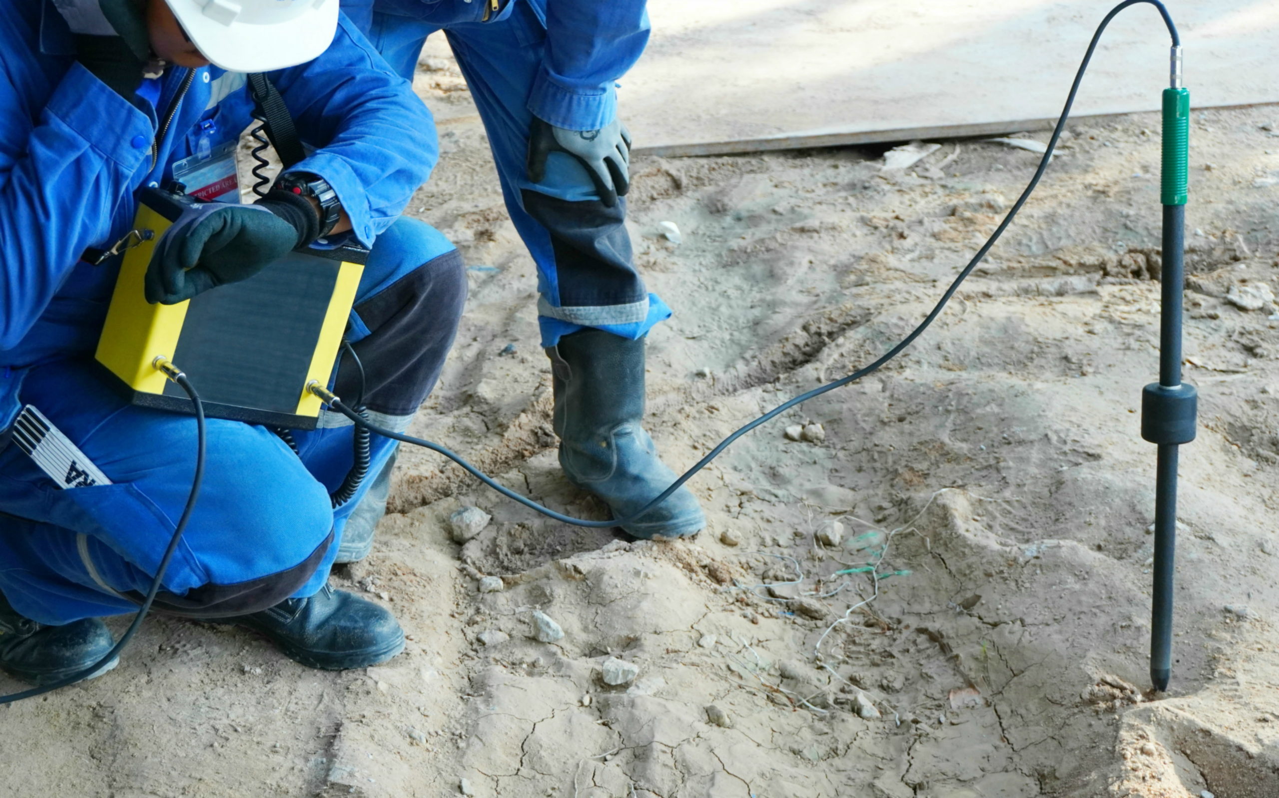 Electronic Leak Detection